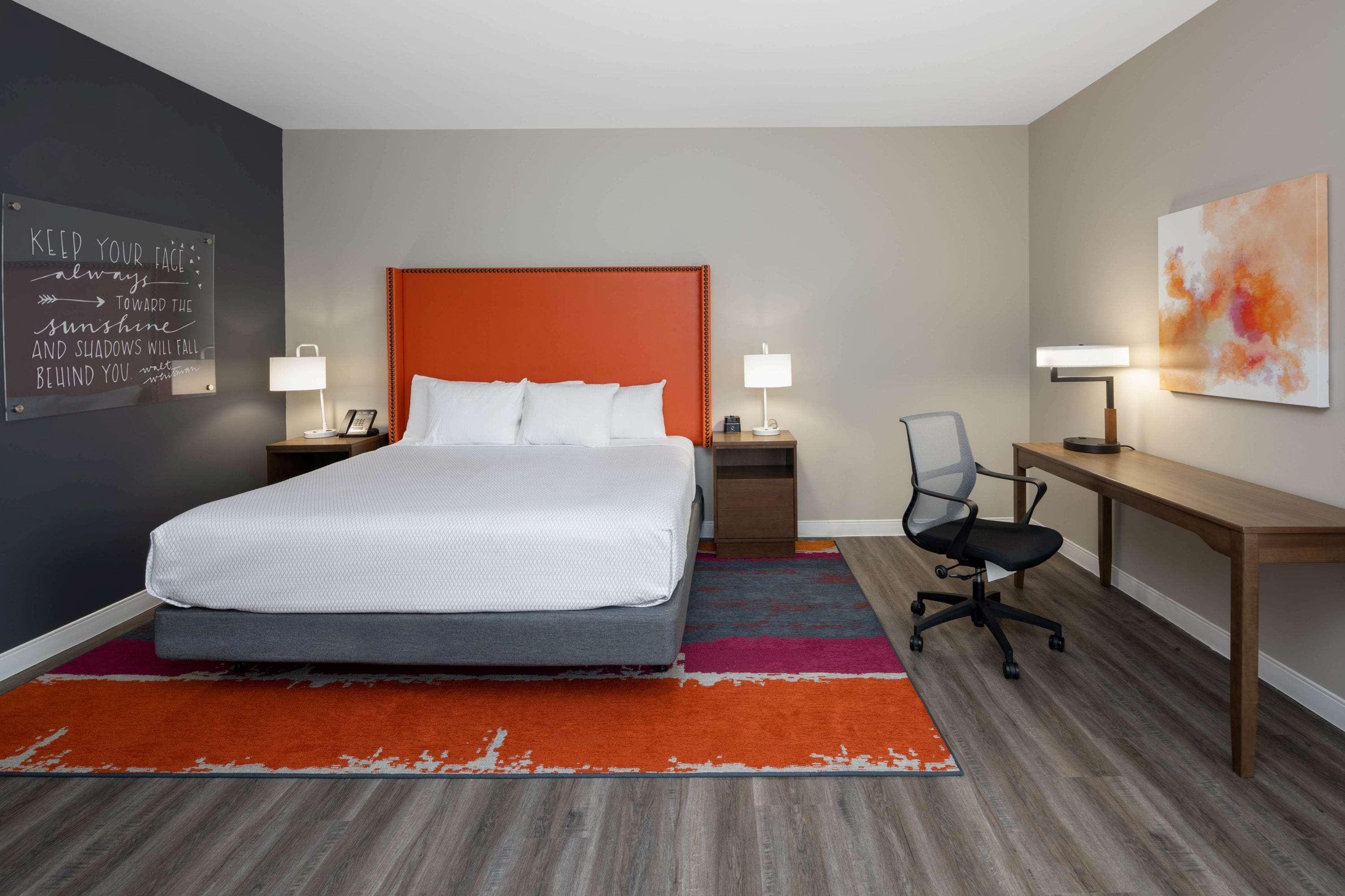 La Quinta By Wyndham Greensboro Airport High Point Extérieur photo