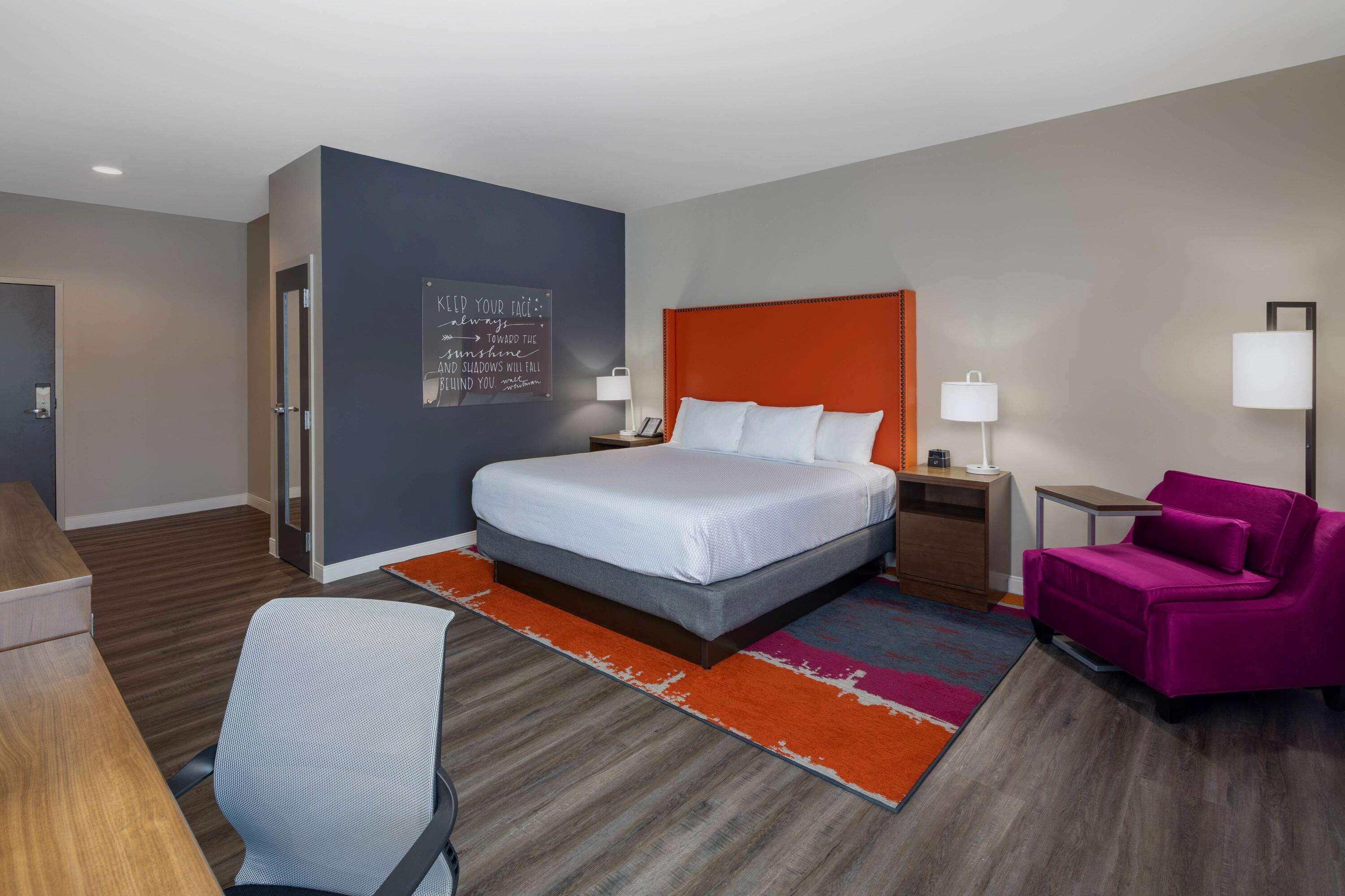 La Quinta By Wyndham Greensboro Airport High Point Extérieur photo